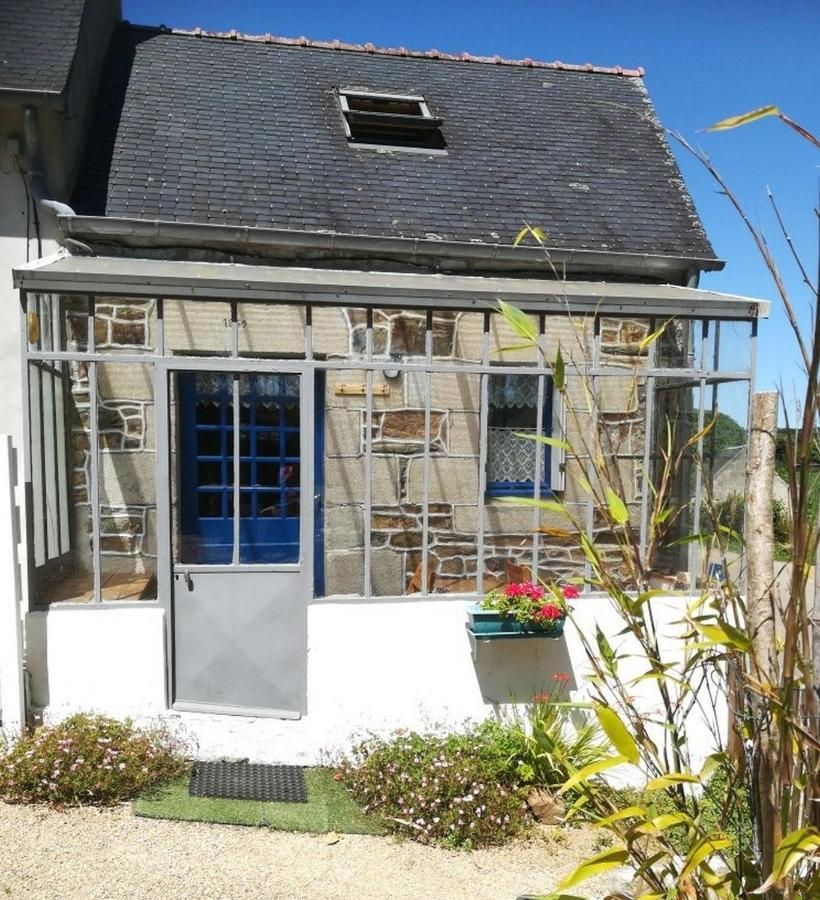 Petit Gite Cocoon Ty Bihan Ar Feunteun Scrignac Exterior foto