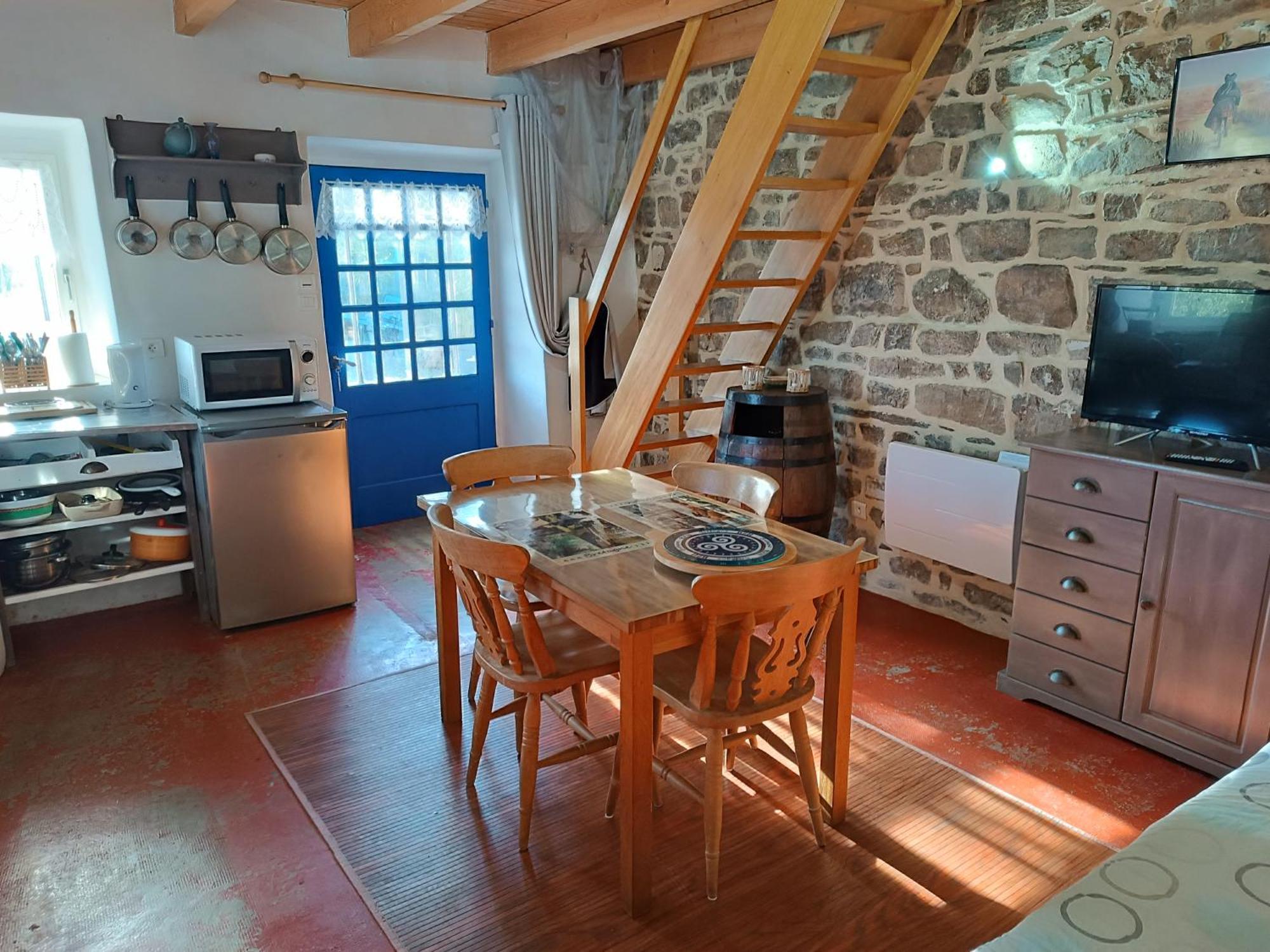 Petit Gite Cocoon Ty Bihan Ar Feunteun Scrignac Exterior foto